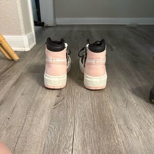 Jordan 1 Elevate High Atmosphere W 9.5